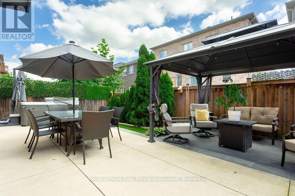 34 Humphrey Street Property Photo 44