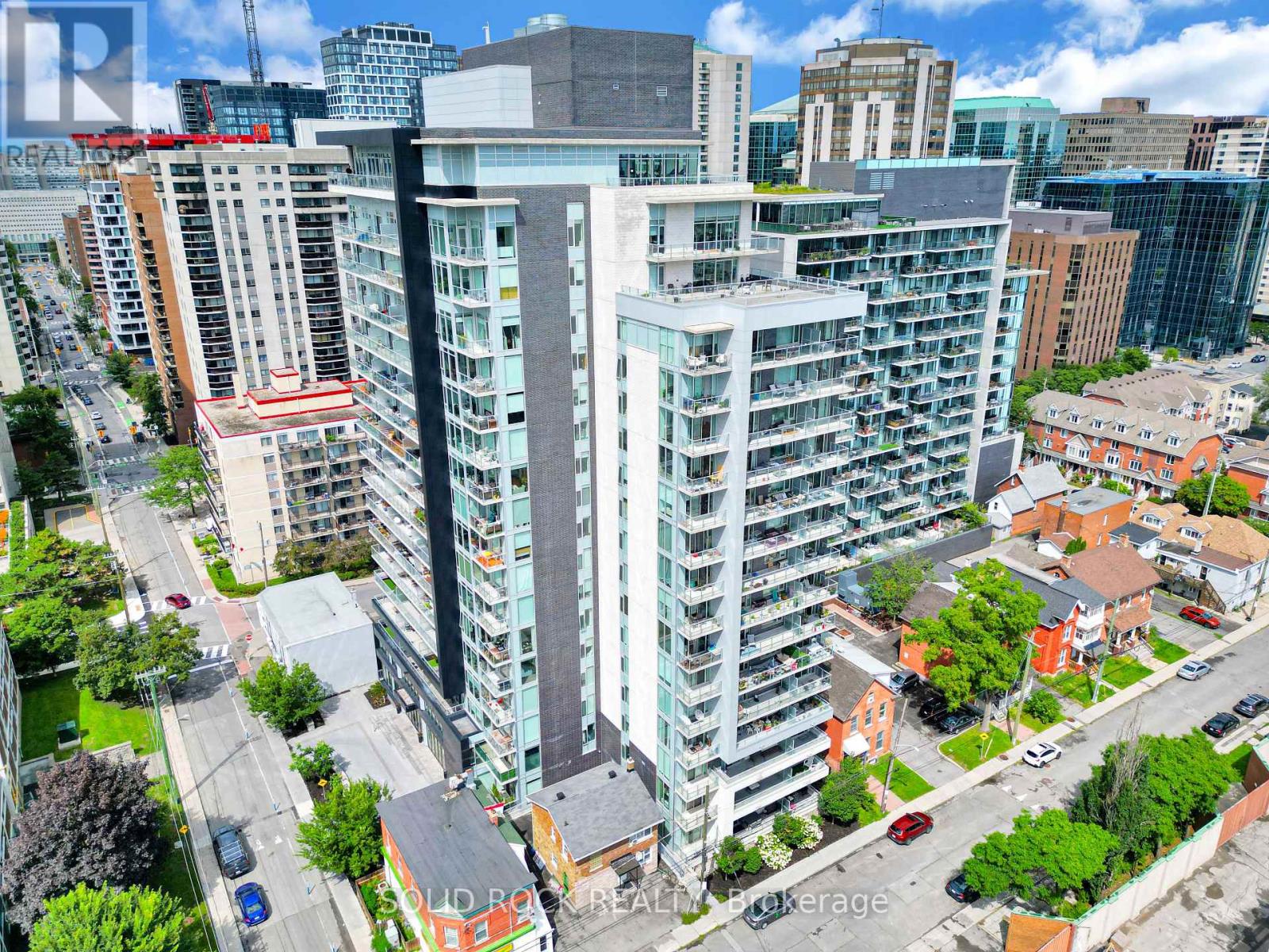 309 - 255 BAY STREET Property Photo 1