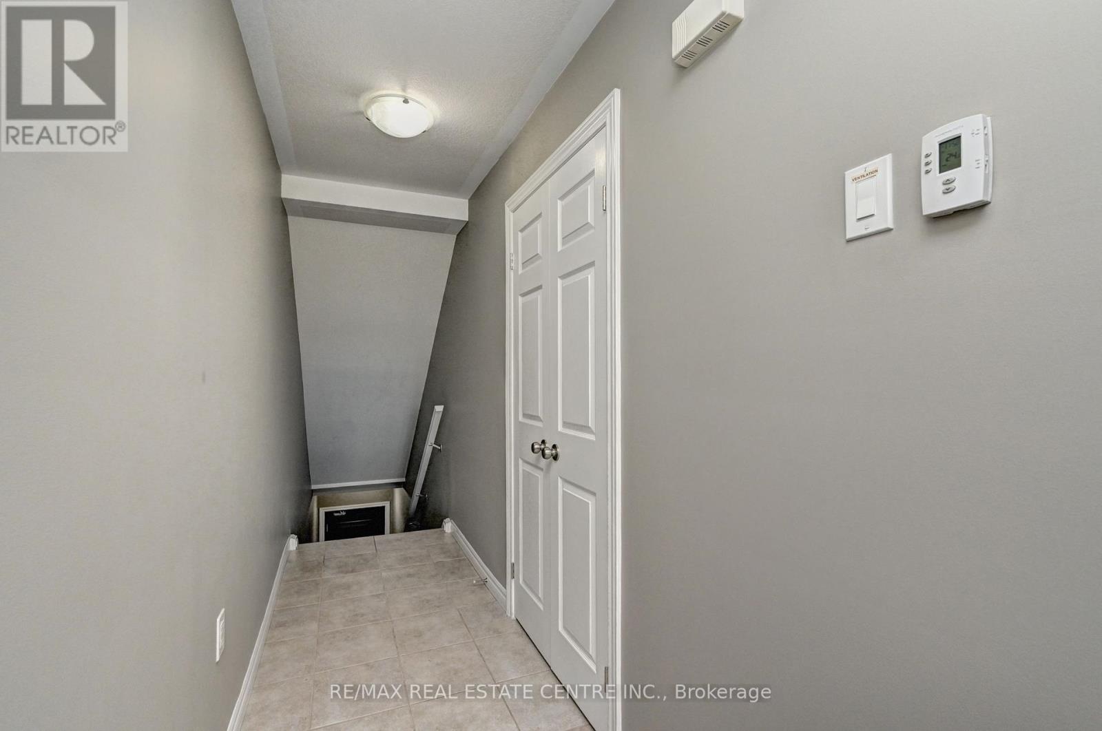 102 Wheat Lane Property Photo 5