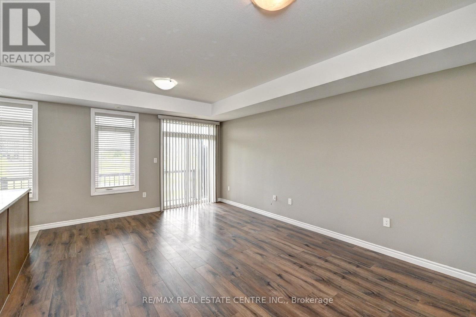 102 Wheat Lane Property Photo 10