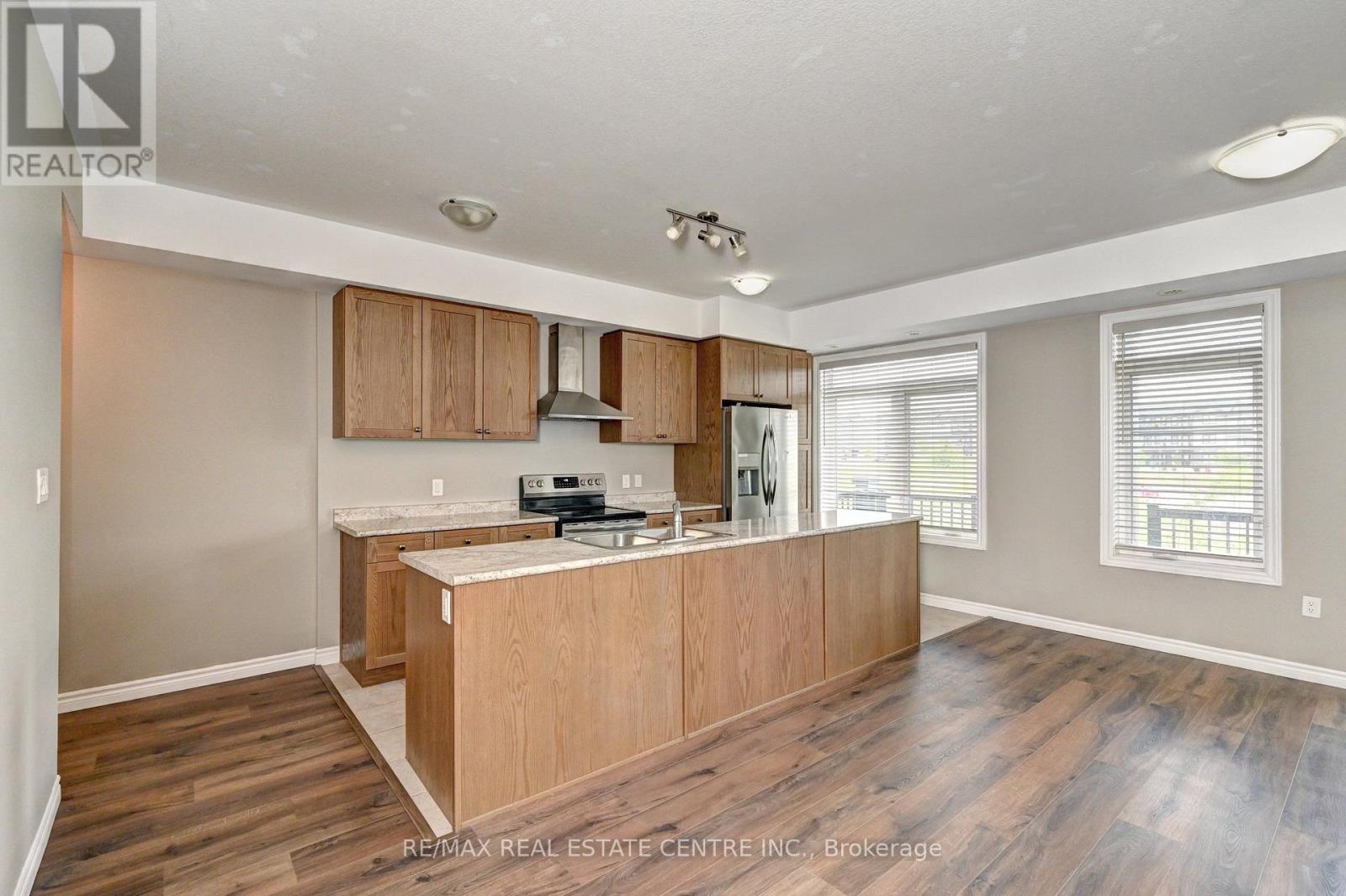 102 Wheat Lane Property Photo 16