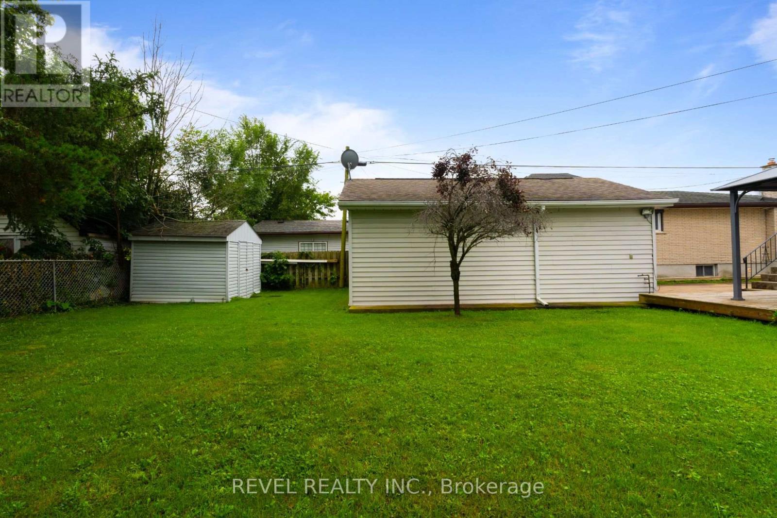 3 1/2 Dundonald Street Property Photo 39