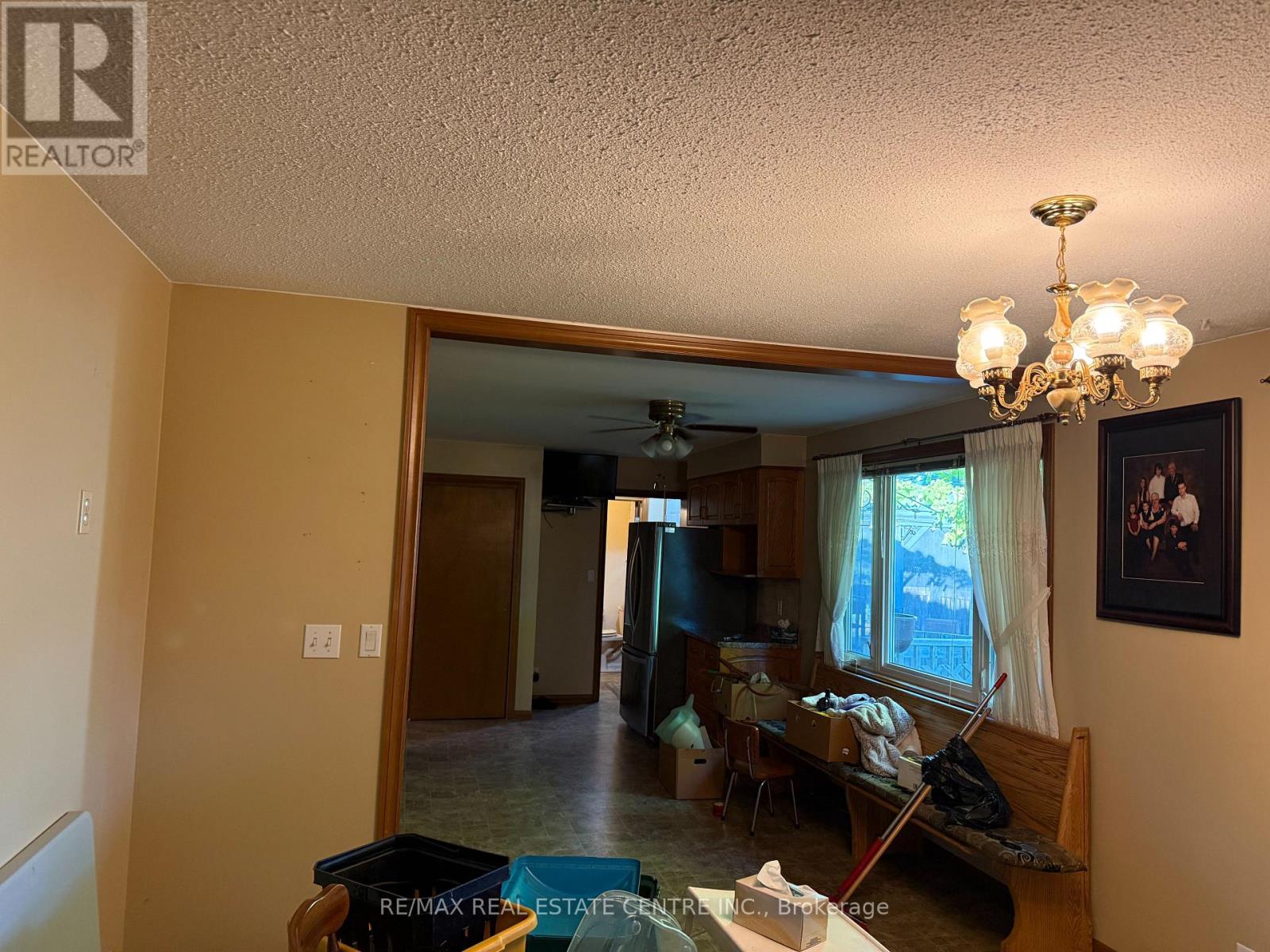 7745 Eastview Road Property Photo 10