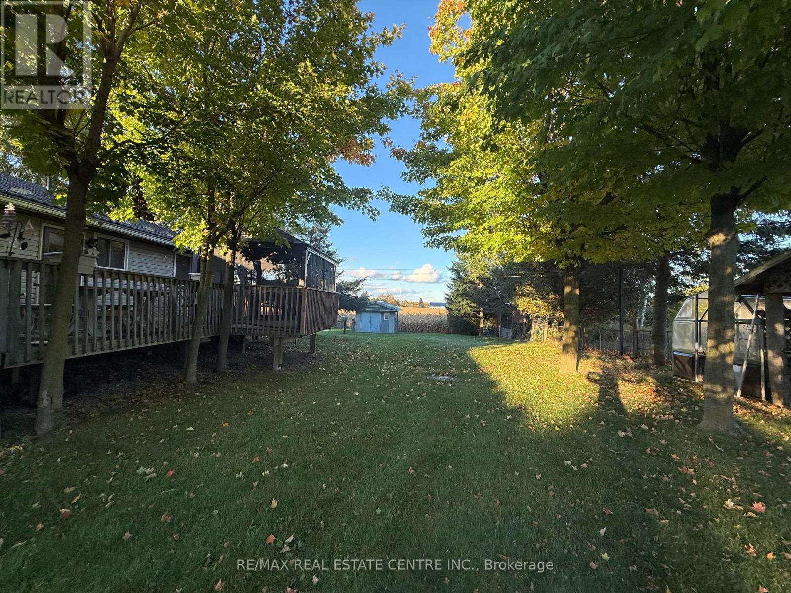 7745 Eastview Road Property Photo 18