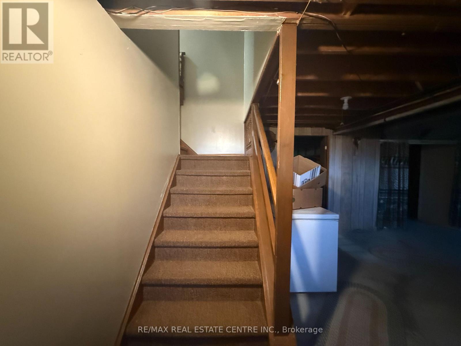 7745 Eastview Road Property Photo 19
