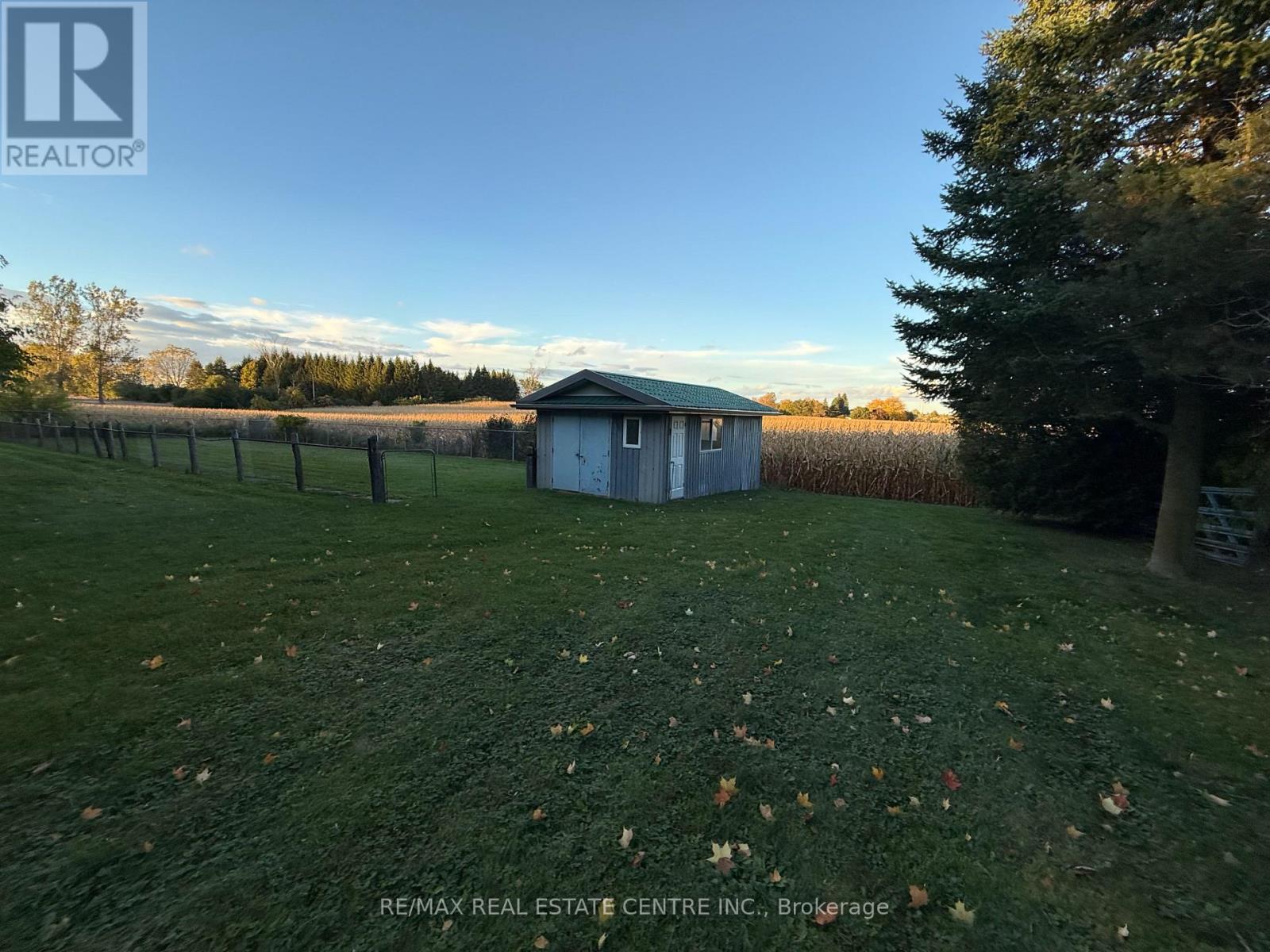 7745 Eastview Road Property Photo 27