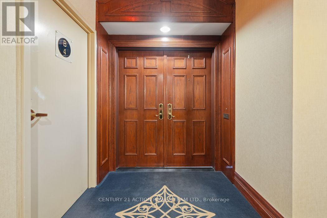 406 - 1480 Riverside Drive Property Photo 7