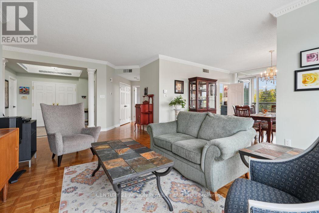 406 - 1480 Riverside Drive Property Photo 10