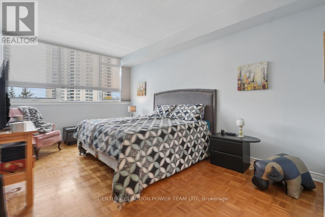 406 - 1480 Riverside Drive Property Photo 21