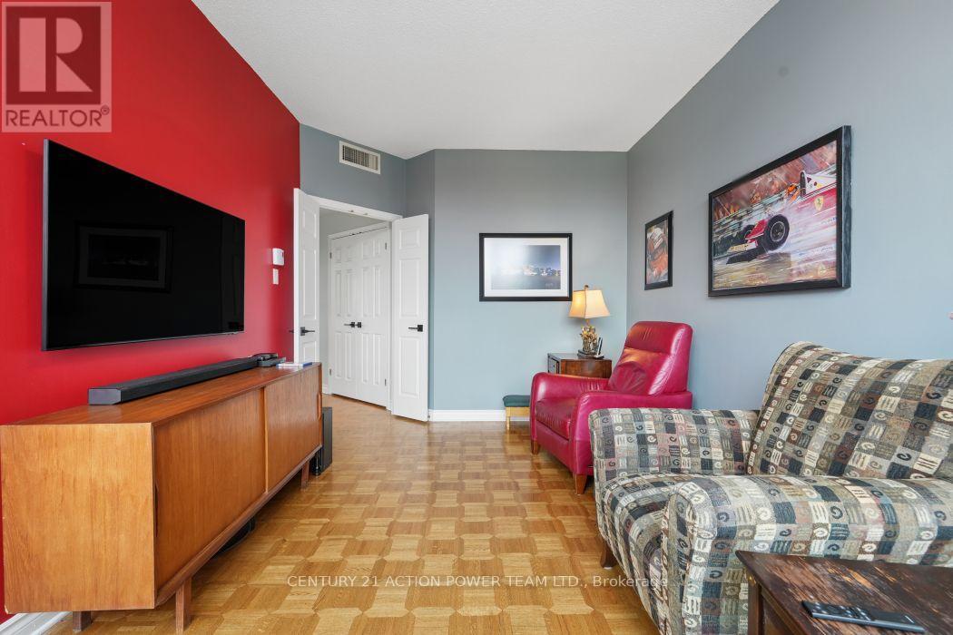 406 - 1480 Riverside Drive Property Photo 27