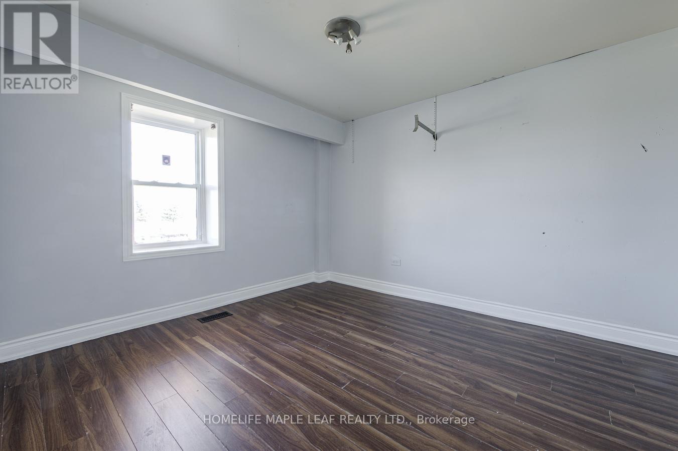 635551 Highway 10 Property Photo 11