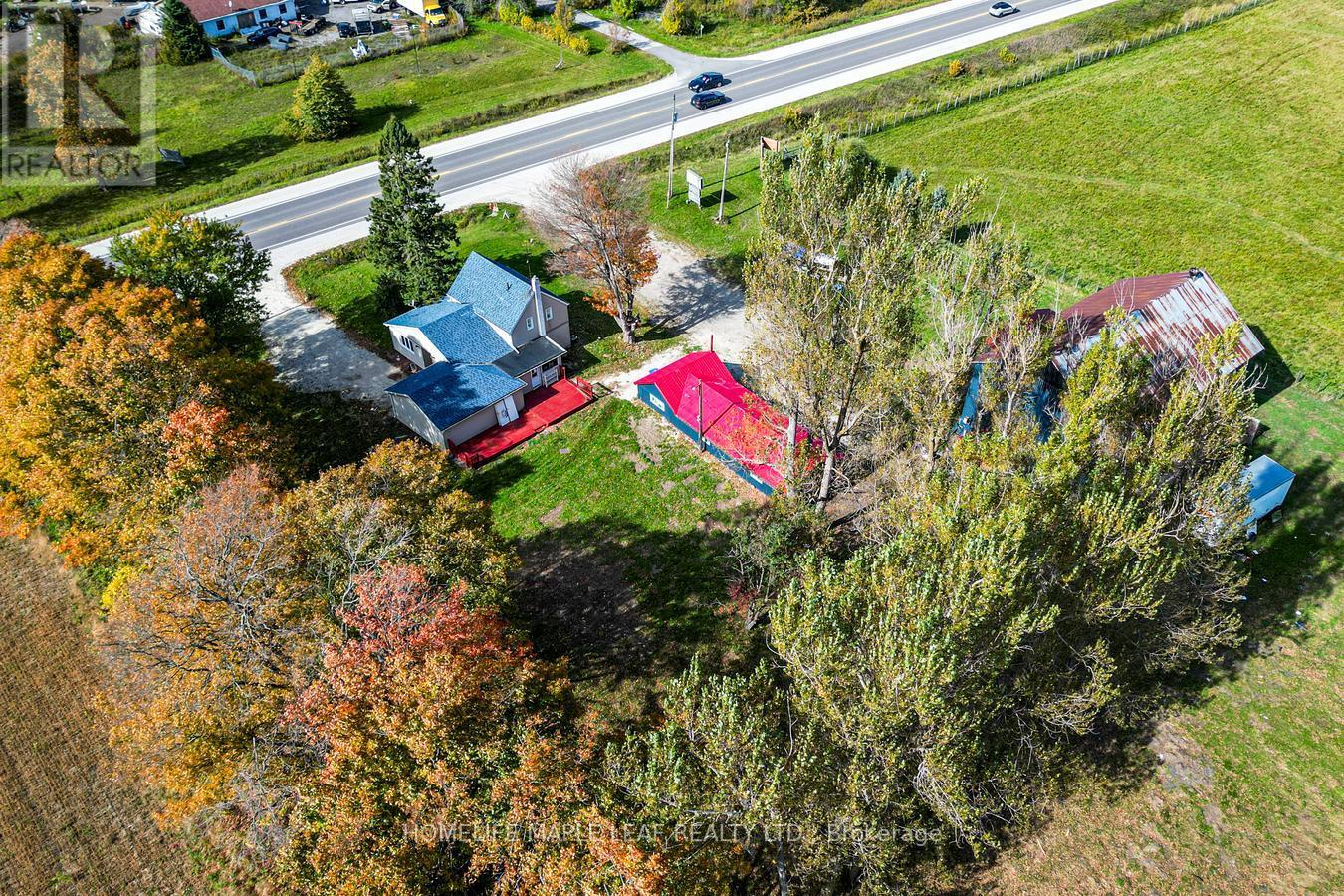 635551 Highway 10 Property Photo 33