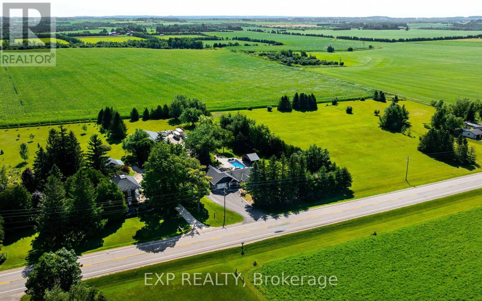 394175 County Rd 12 Property Photo 1