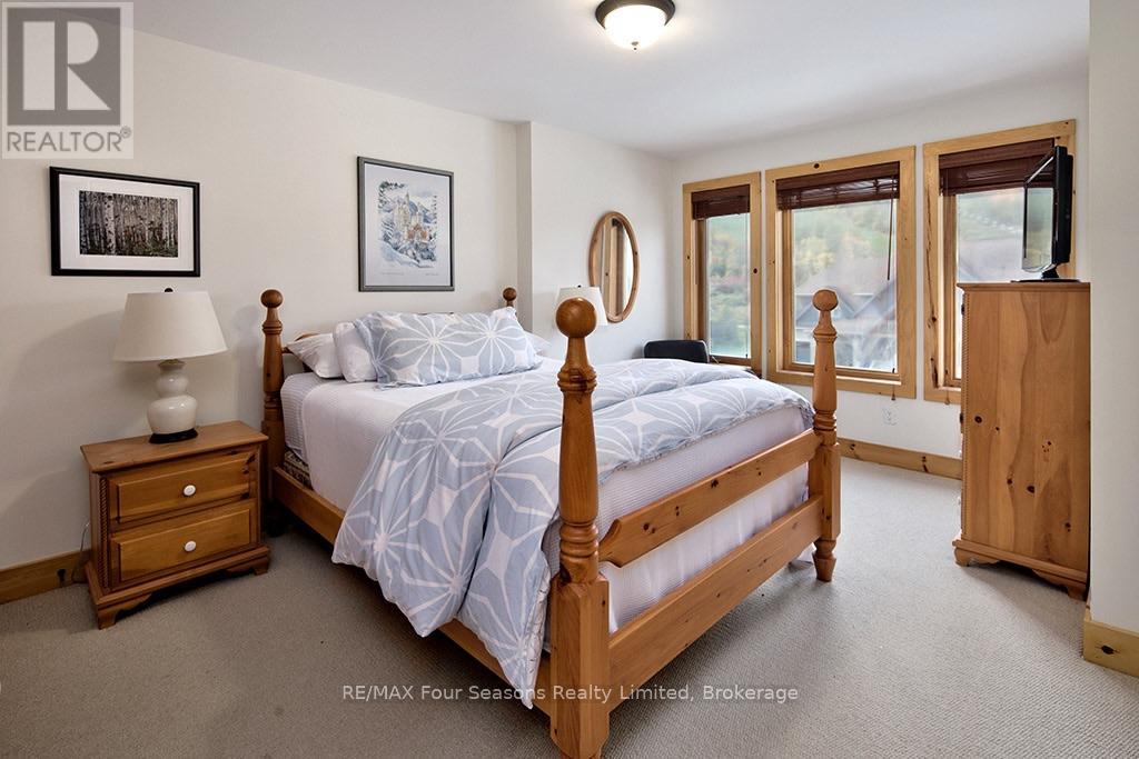 184 National Drive Property Photo 22