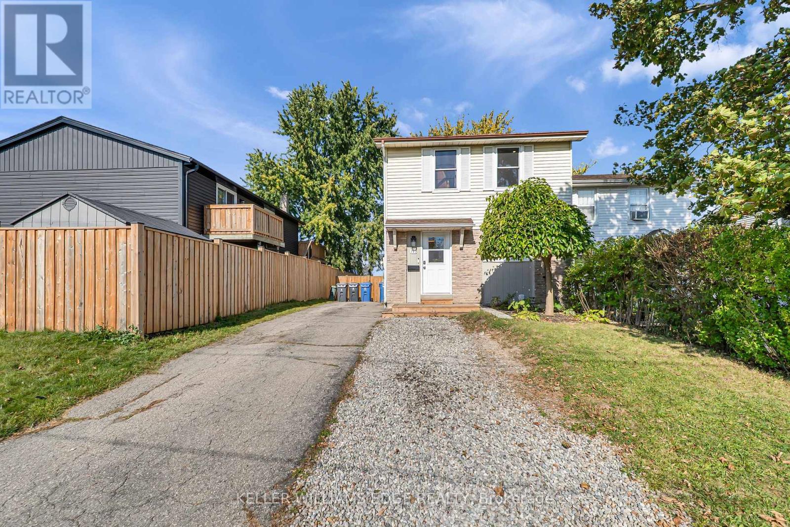 195 FIFE ROAD Property Photo 1