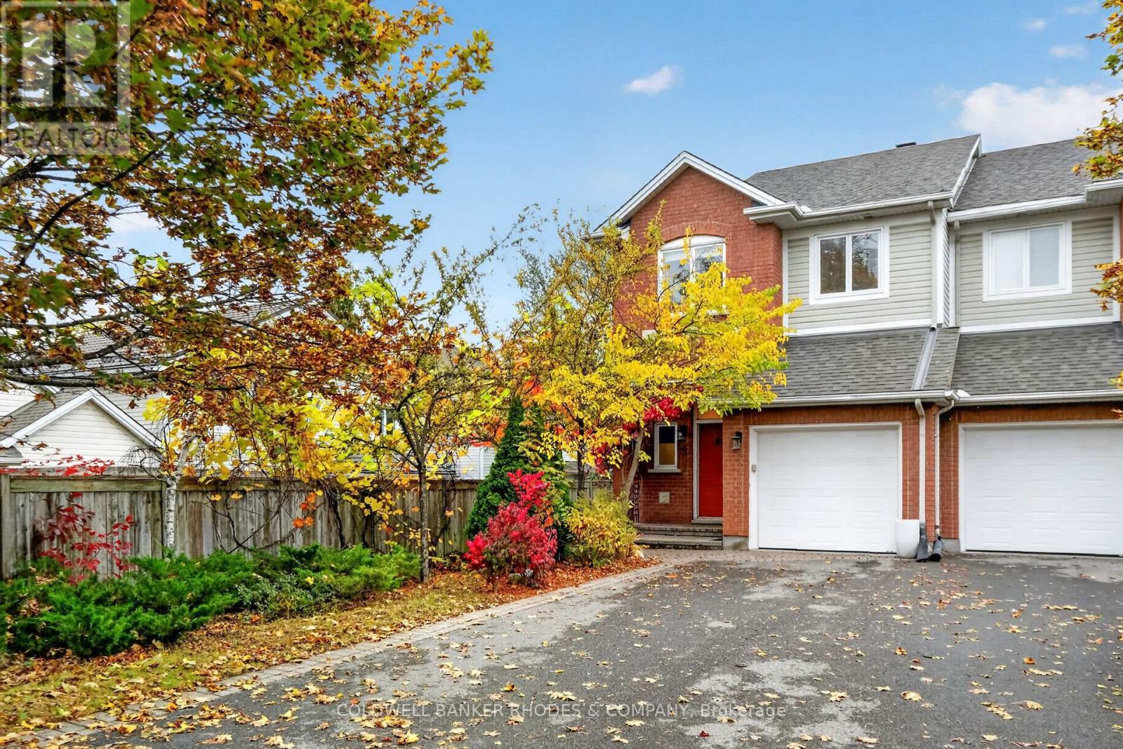 62 Sonata Place Property Photo 1