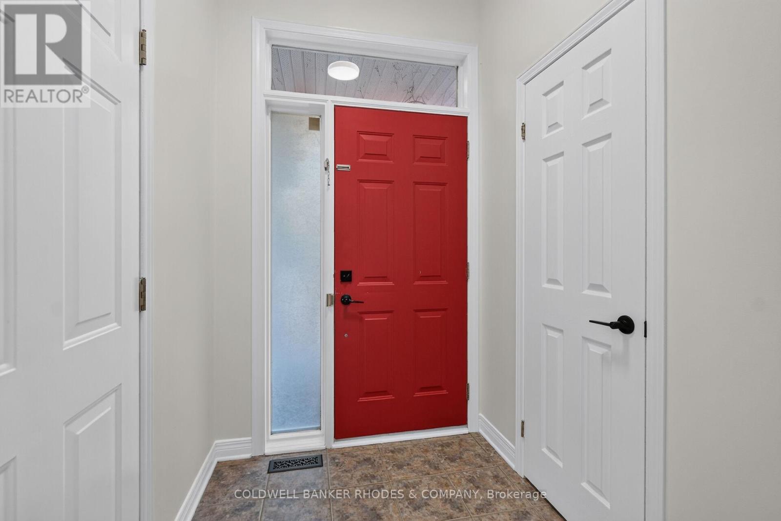 62 Sonata Place Property Photo 4