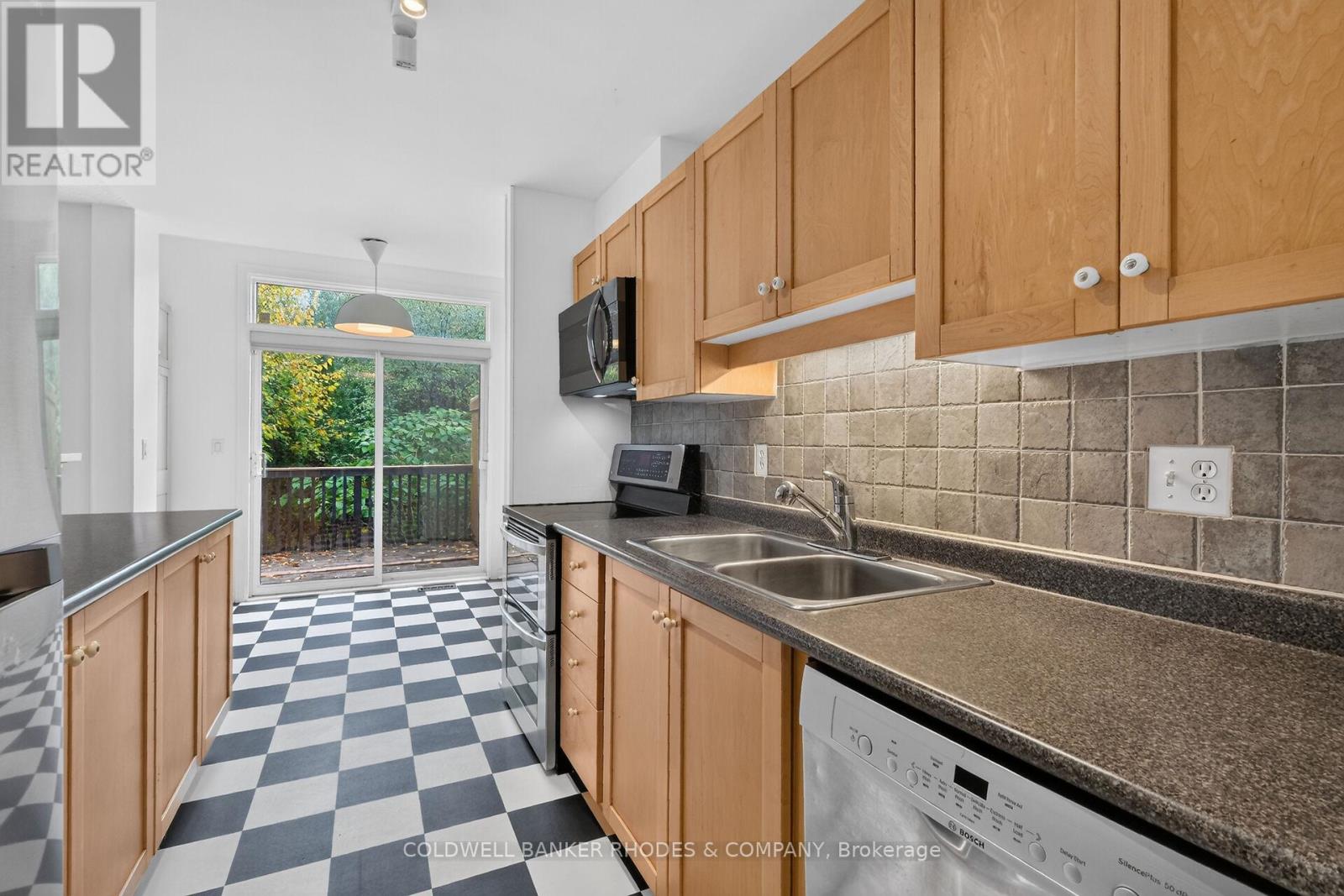 62 Sonata Place Property Photo 15