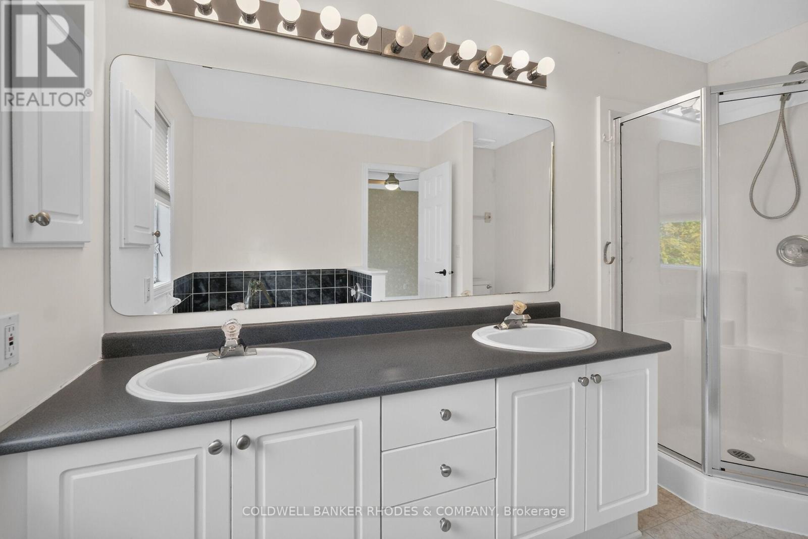 62 Sonata Place Property Photo 32