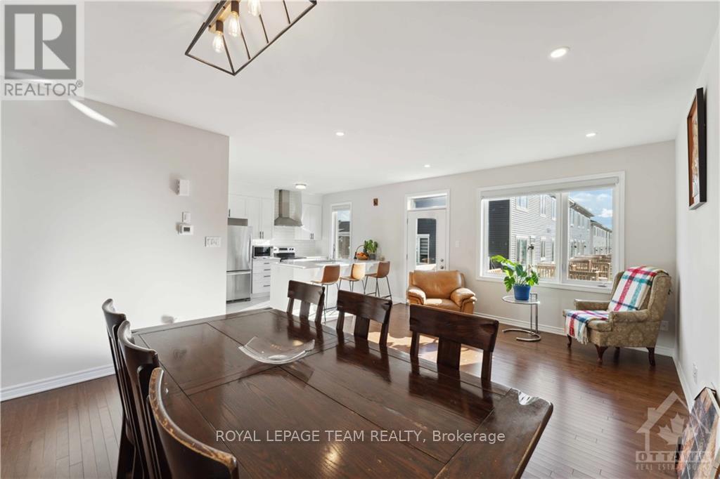 4118 Obsidian Street Property Photo 8