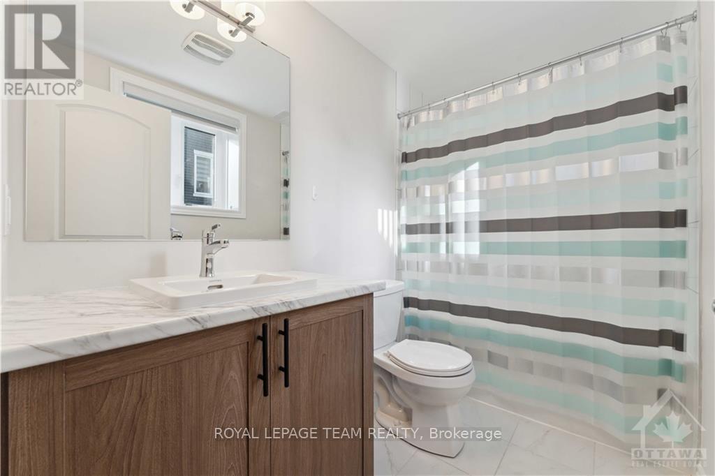 4118 Obsidian Street Property Photo 28