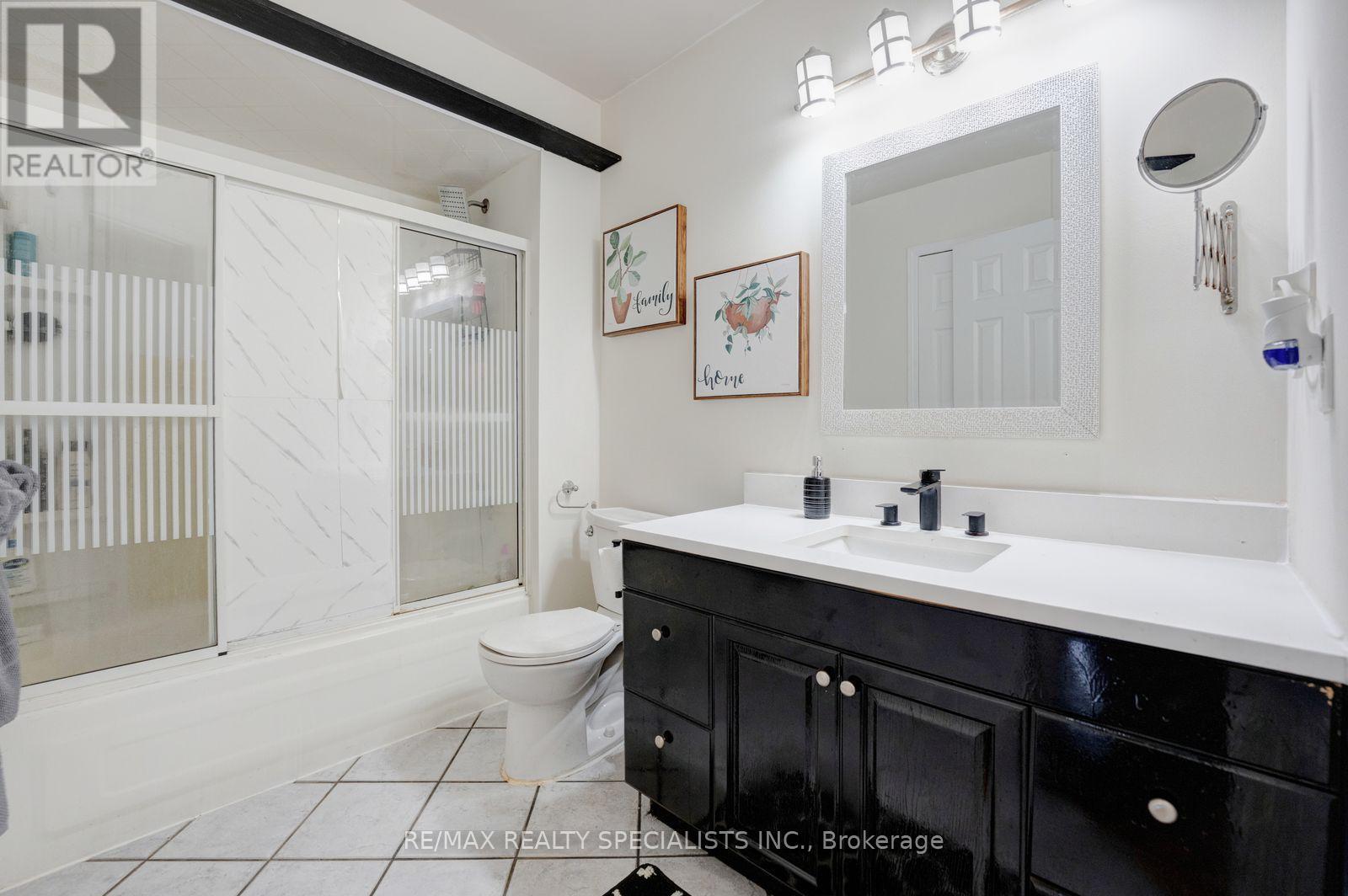 1754 Upper Gage Avenue Property Photo 23
