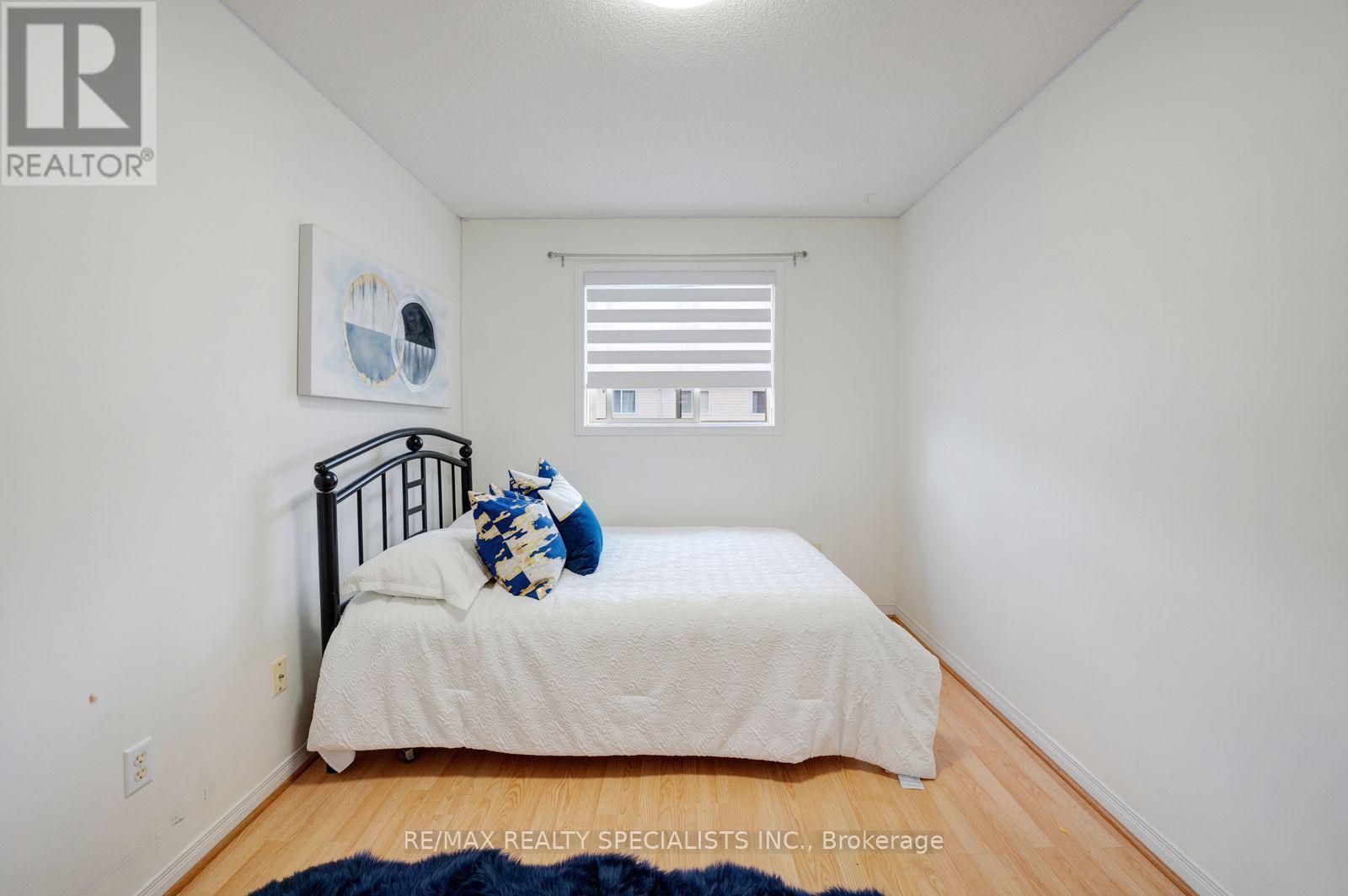 1754 Upper Gage Avenue Property Photo 25