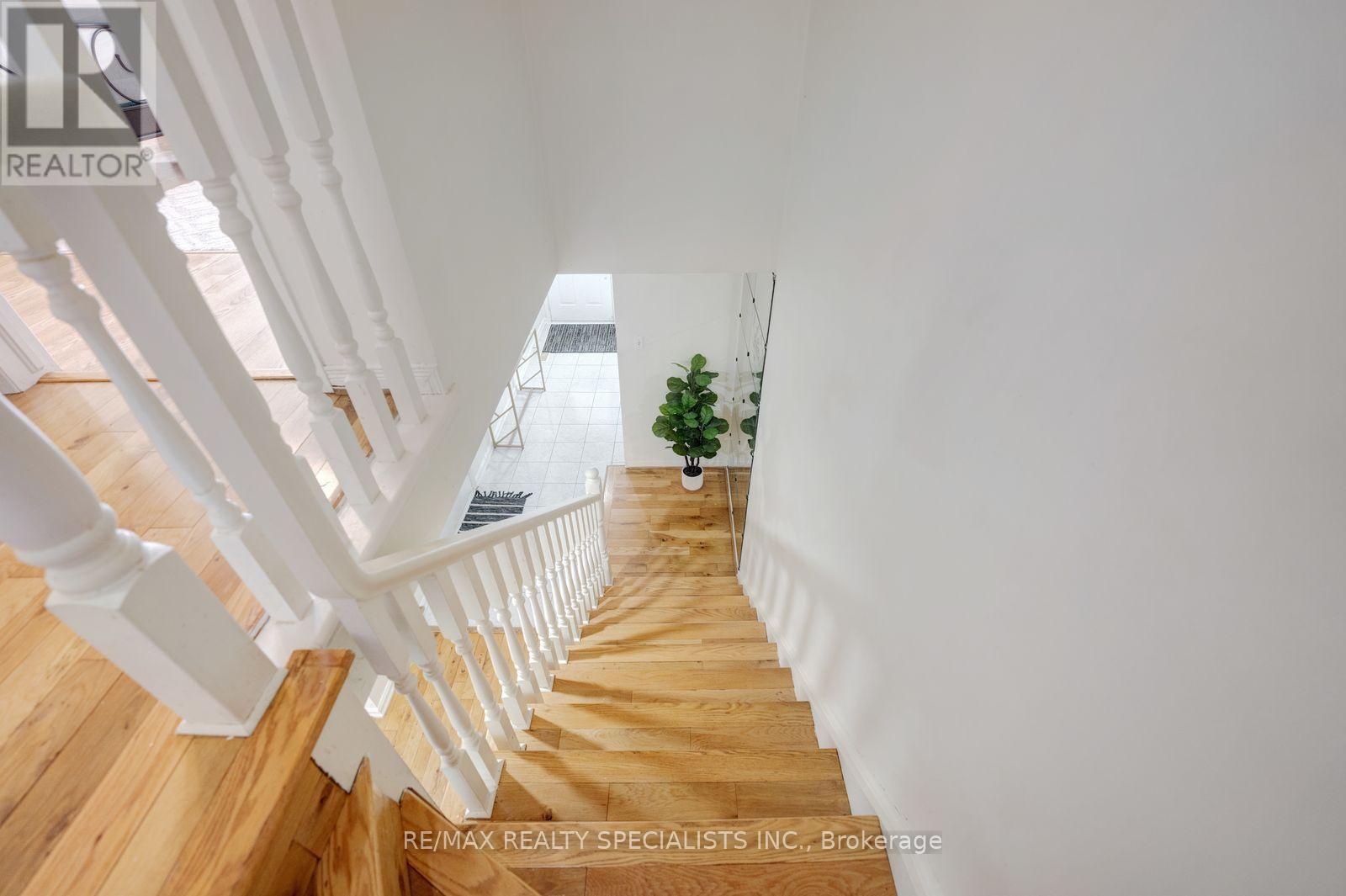 1754 Upper Gage Avenue Property Photo 30