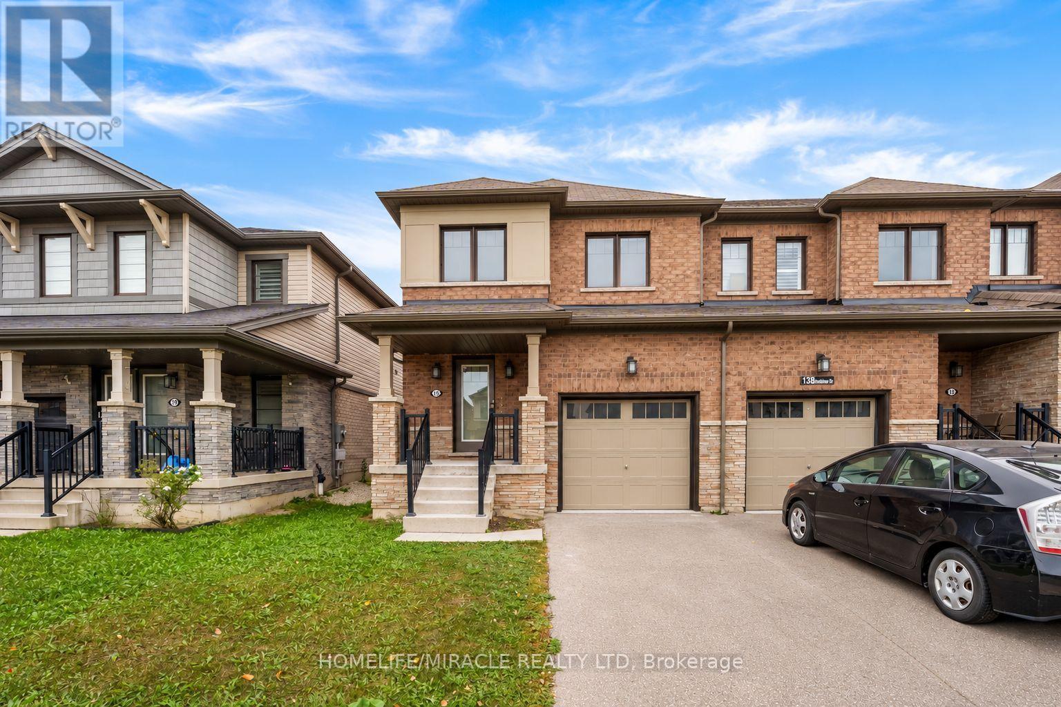 15 BRADSHAW DRIVE Property Photo 1