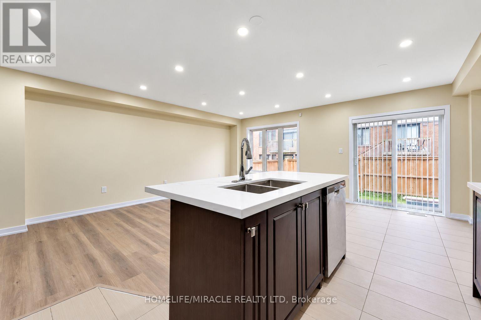 15 Bradshaw Drive Property Photo 15