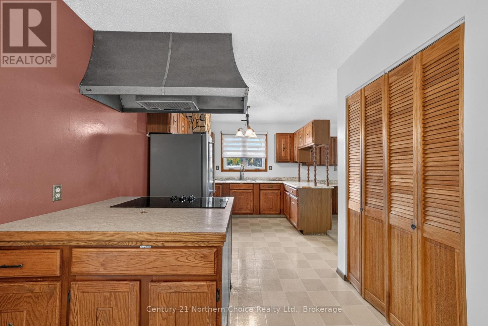 25 Cambrian Drive Property Photo 9