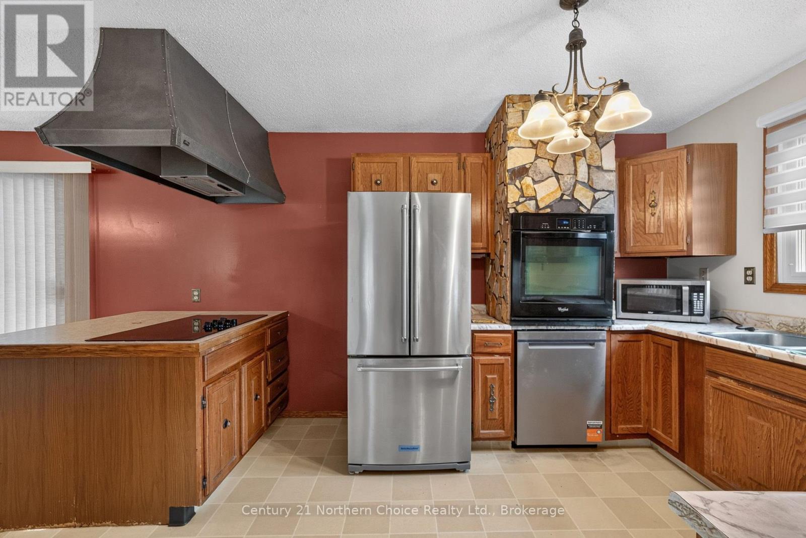 25 Cambrian Drive Property Photo 11