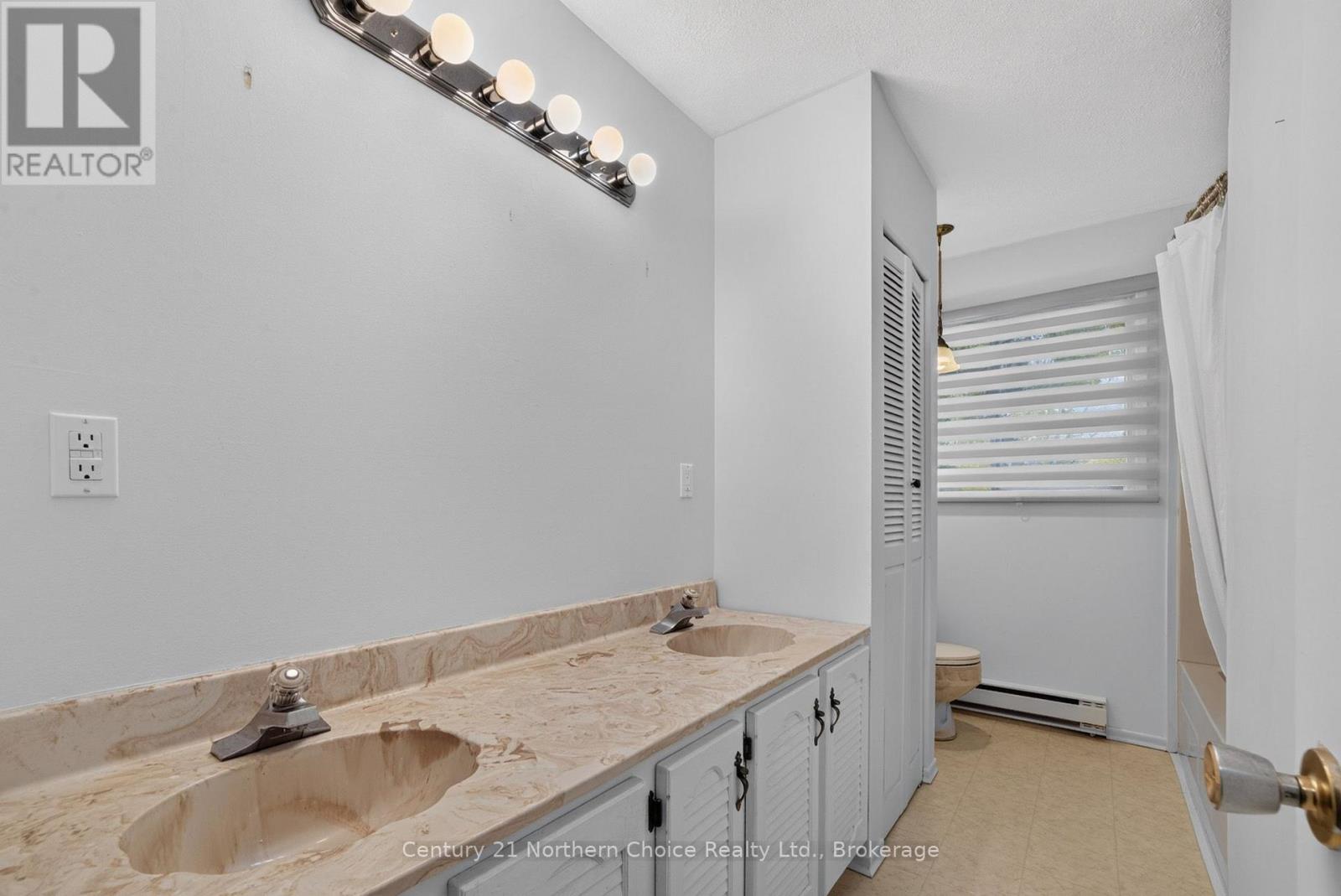 25 Cambrian Drive Property Photo 24