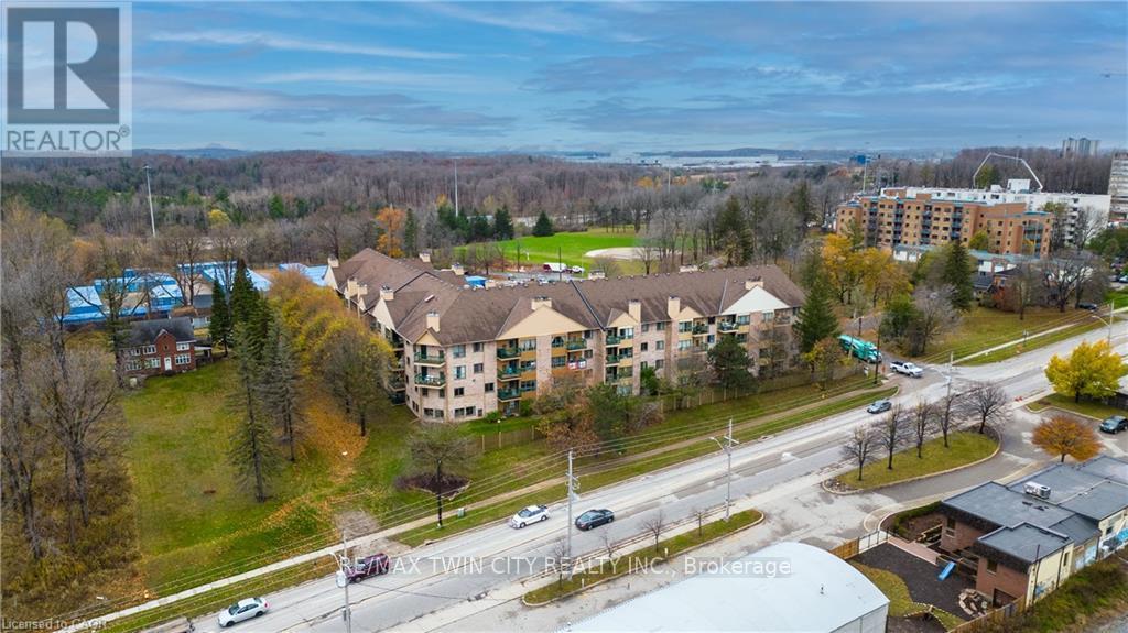 306 - 15 Hofstetter Avenue Property Photo 21