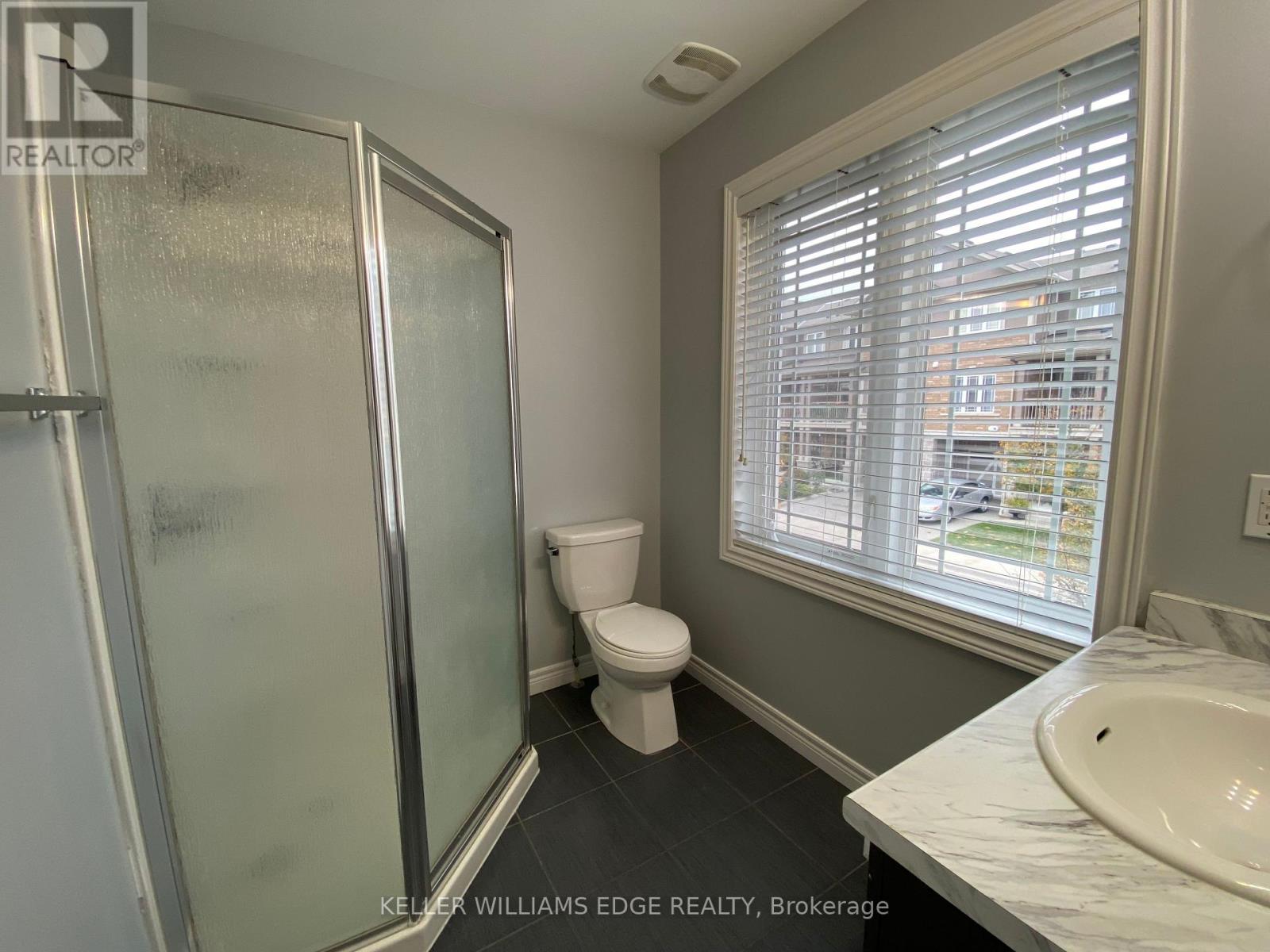 90 Bloom Crescent Property Photo 10