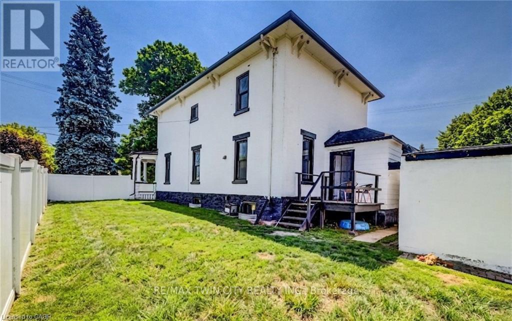 290 Turnberry Street Property Photo 37