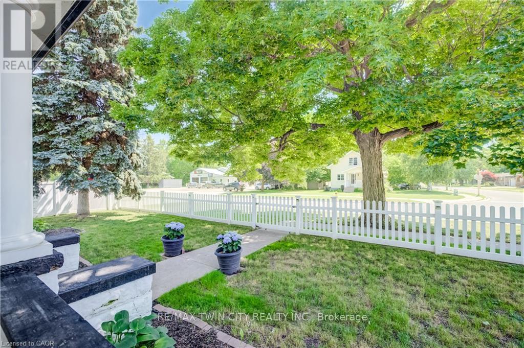 290 Turnberry Street Property Photo 39