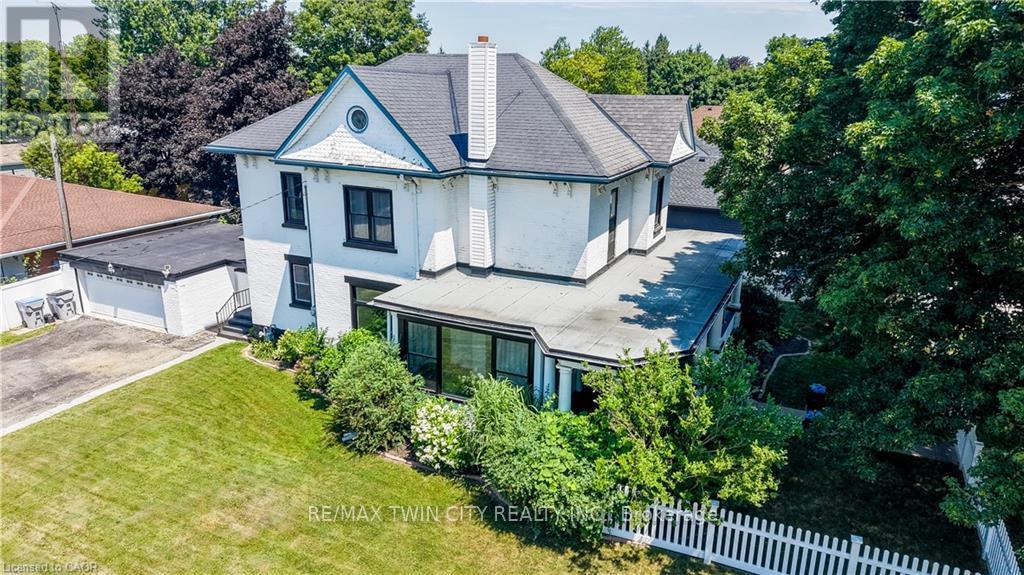 290 Turnberry Street Property Photo 43