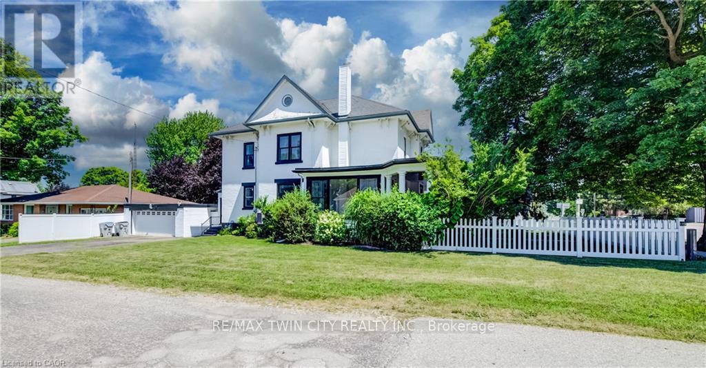 290 Turnberry Street Property Photo 44