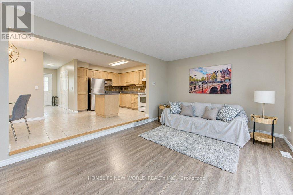 561 Dansbury Drive Property Photo 7