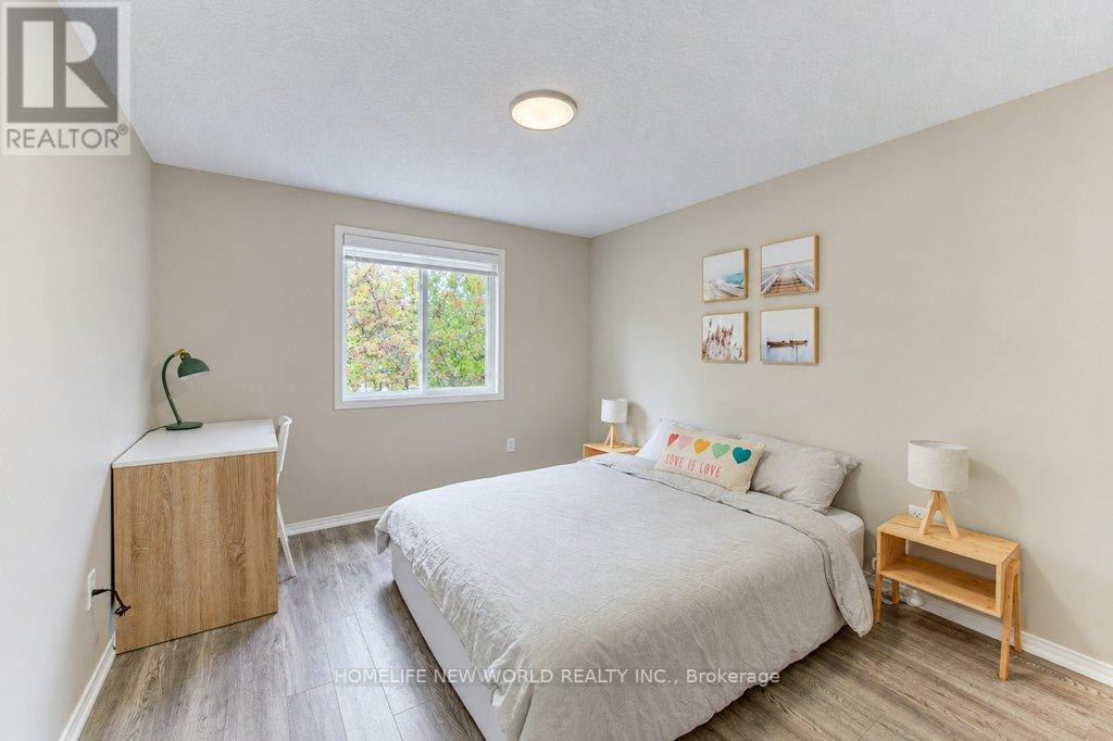 561 Dansbury Drive Property Photo 12