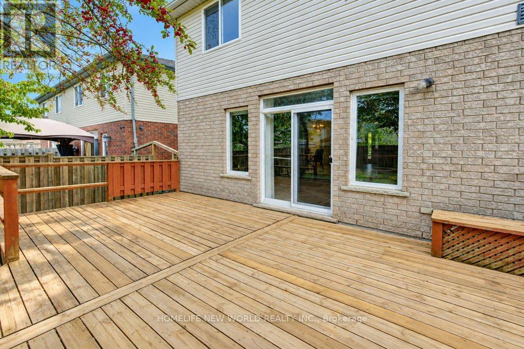561 Dansbury Drive Property Photo 19