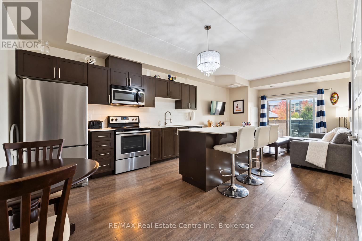 103 - 25 KAY CRESCENT Property Photo 1