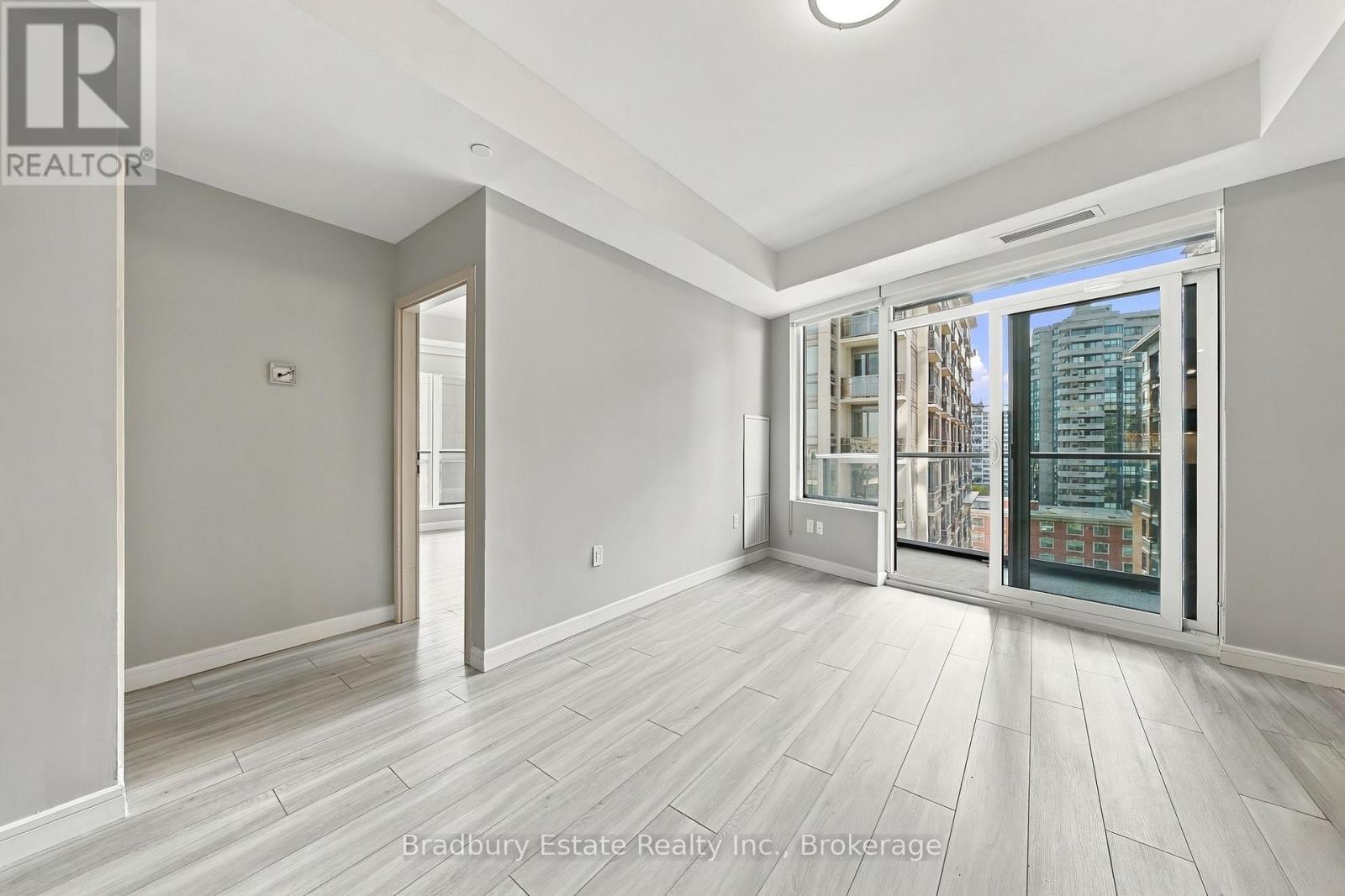 1207 - 20 George Street Property Photo 6