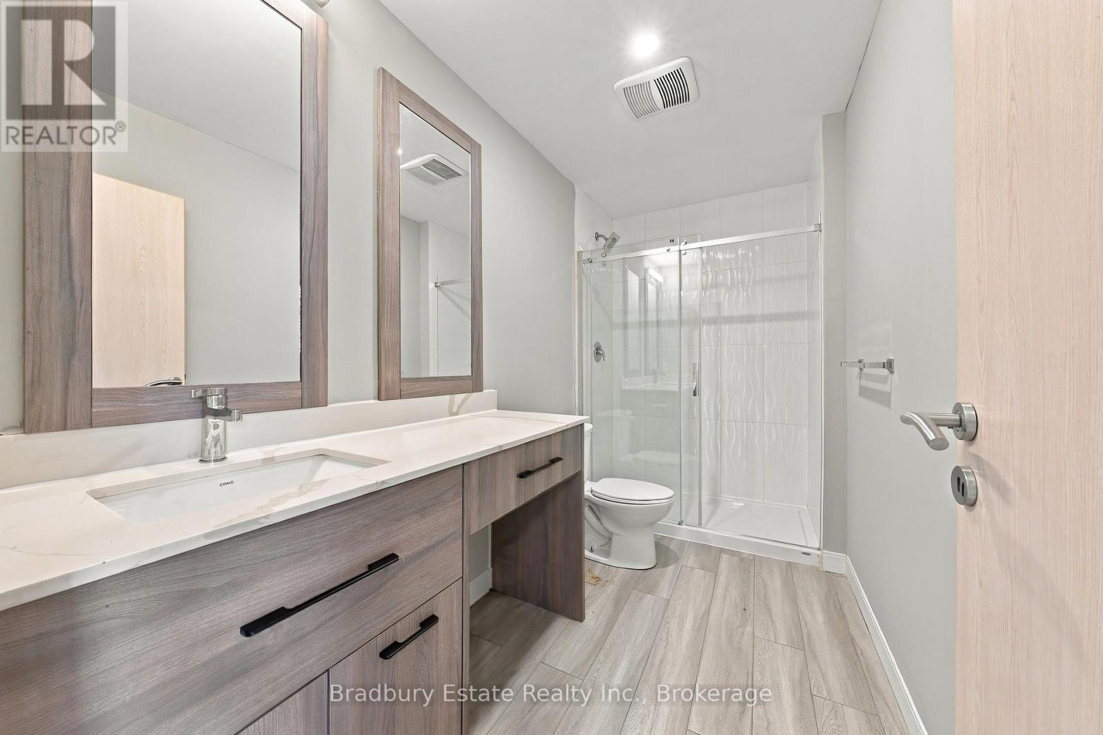 1207 - 20 George Street Property Photo 9