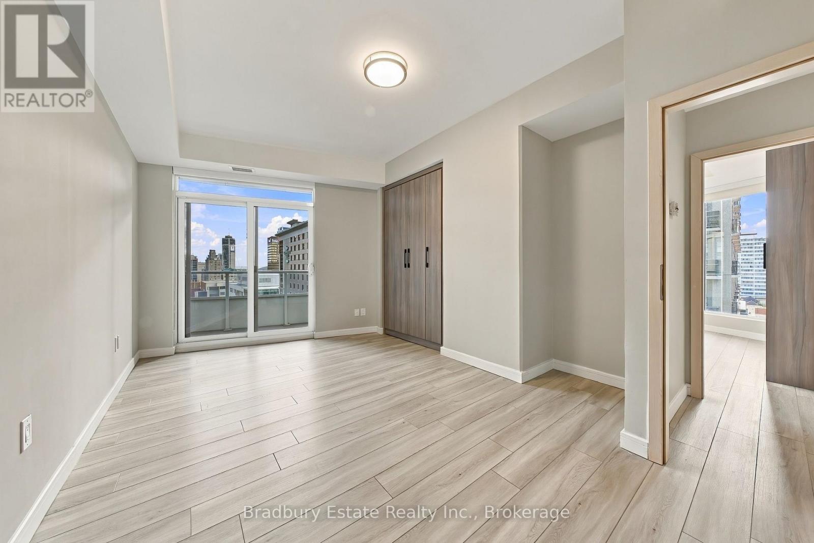 1207 - 20 George Street Property Photo 25
