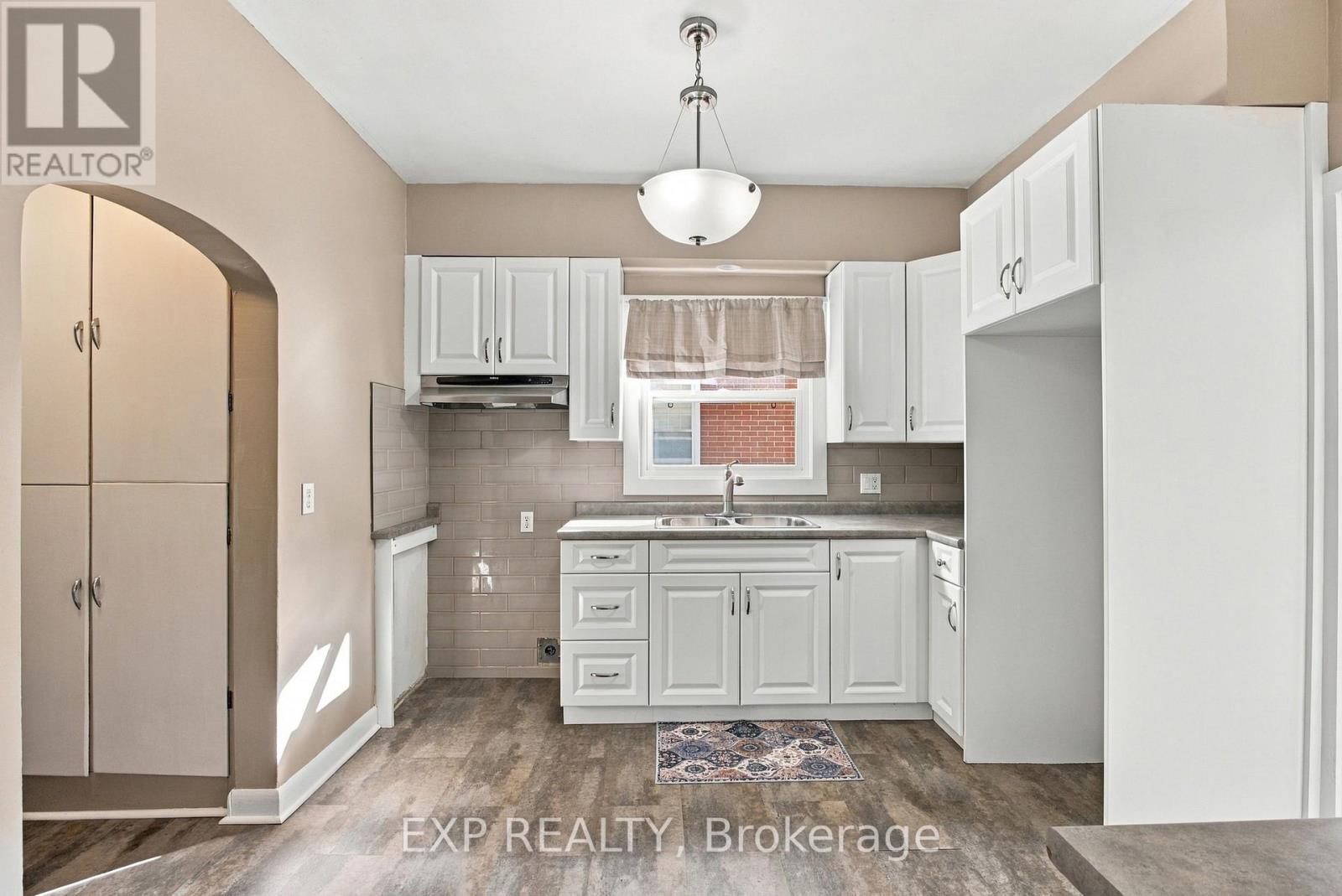 61 Princess Street Property Photo 15