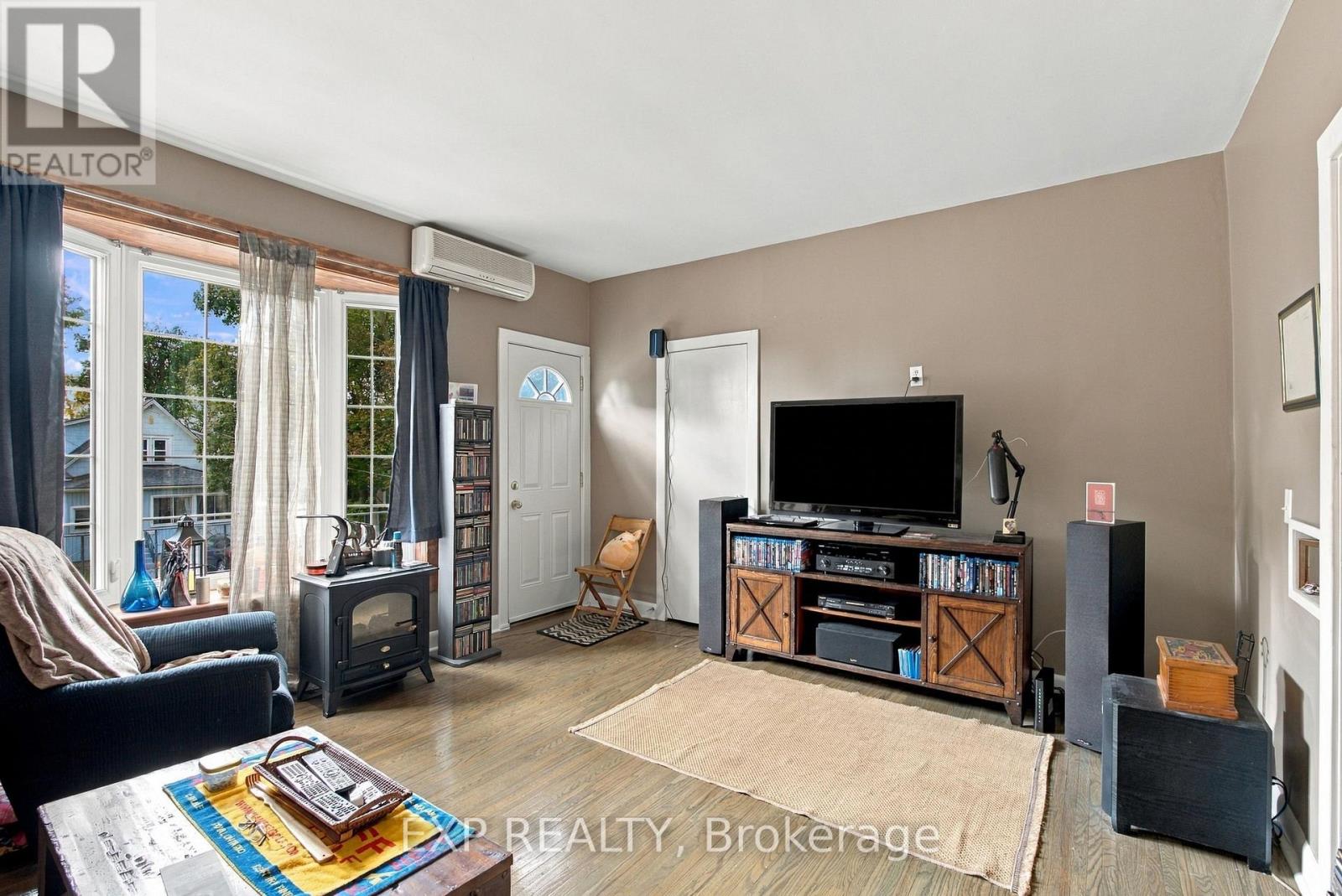 61 Princess Street Property Photo 26