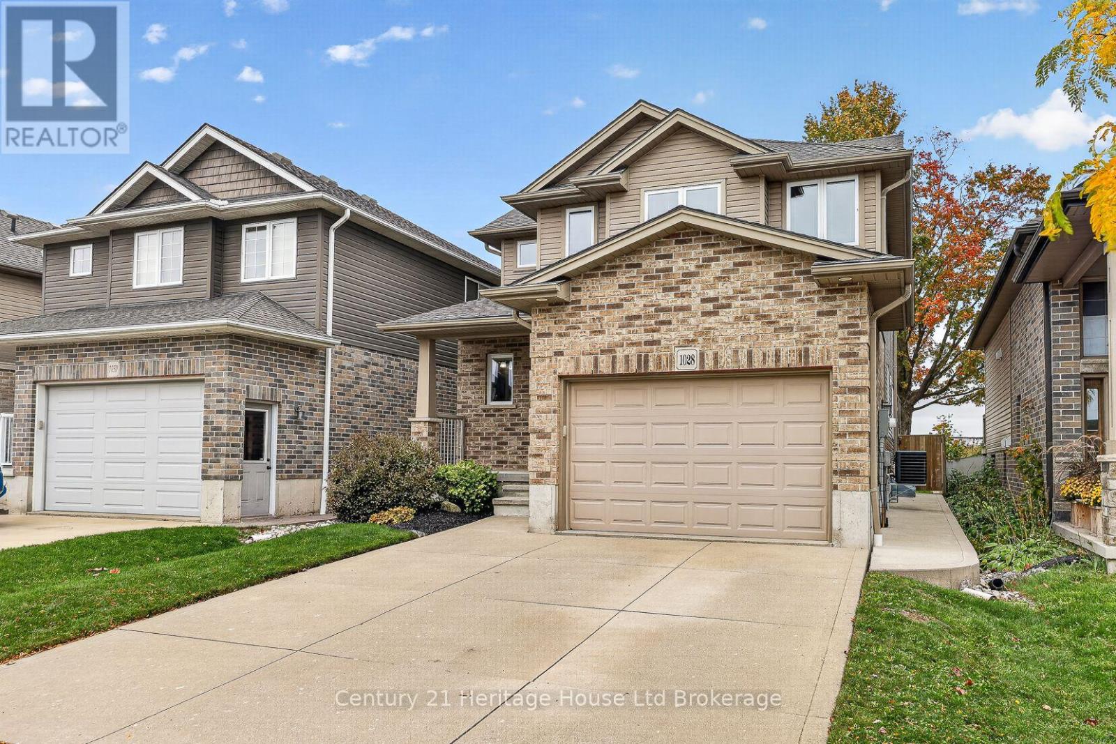 1028 Alberni Road Property Photo 7