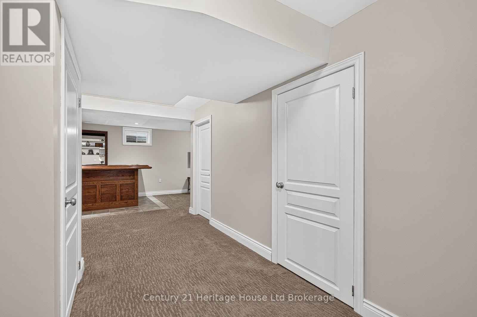 1028 Alberni Road Property Photo 32